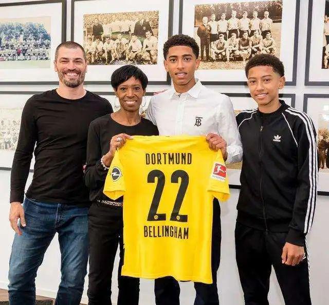 充满悬念 充满悬念