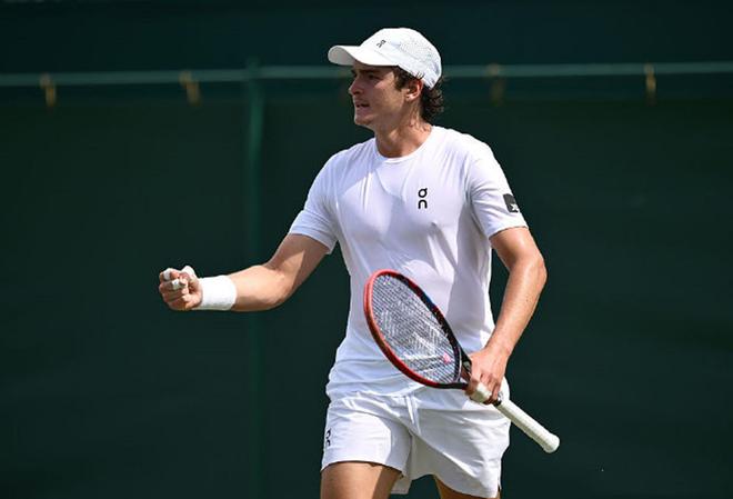 绝对冷静的 绝对冷静的