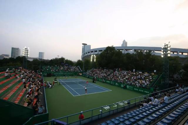 还是现代足 还是现代足